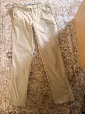 32 Degrees Men's Light Tan Performance Chino Pants